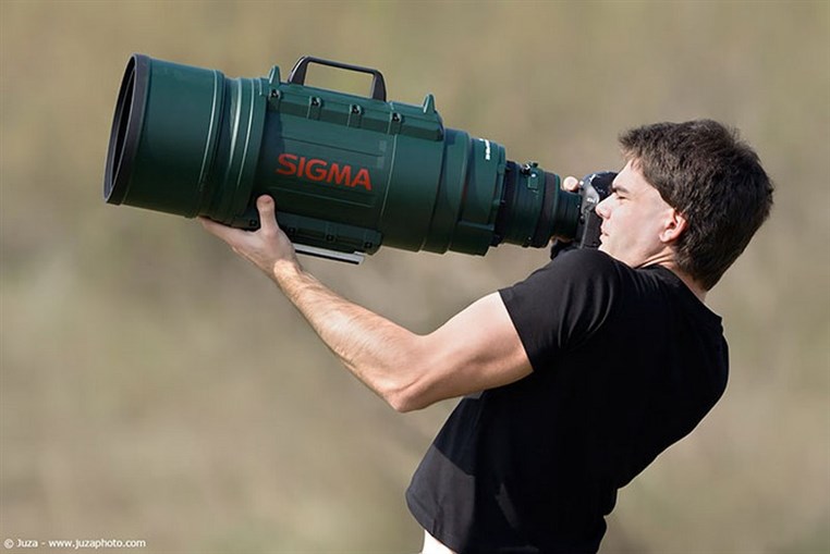 Crazy photographers who will do ANYTHING for the perfect shot